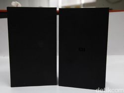 Unboxing Ponsel Tanpa Bezel Xiaomi Mi Mix