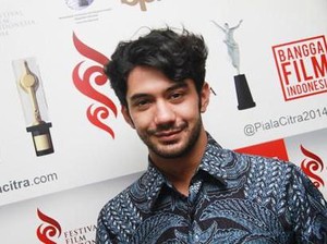Jatuh Bangun Reza Rahadian dalam Membangun Karirnya