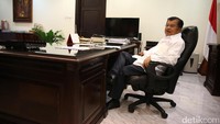 Target pajak tahun 2017 diturunkan dari 2016, menurut JK agar pemerintah lebih realistis.