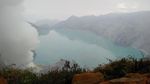 Semangat Para Penambang Belerang di Kawah Ijen