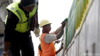 Setelah proyek jalan layang itu usai, wilayah yang selama ini yang terkenal akan kemacetannya itu akan ditata menjadi lebih baik.