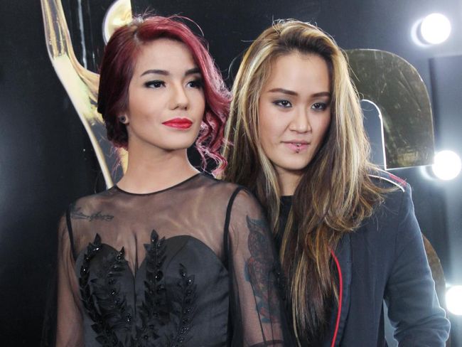 Cunnilingus porno videolar HD onlayn