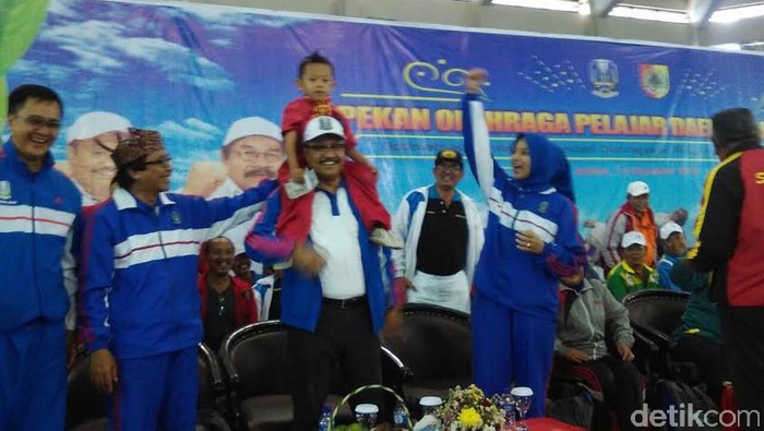 Buka Popda Jatim ke XI, Wagub Tekankan 3 Syarat jadi Manusia Unggul