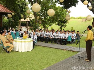 Bupati Anas Tekankan Sistem Pola Pengasuhan Guru Terhadap Anak Didiknya