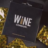 Sekarang Botol Wine Juga Punya Kondom Khusus