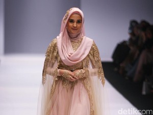 Dos and Donts Pilih Aksesori Hijab Agar Tak Terlihat Berlebihan