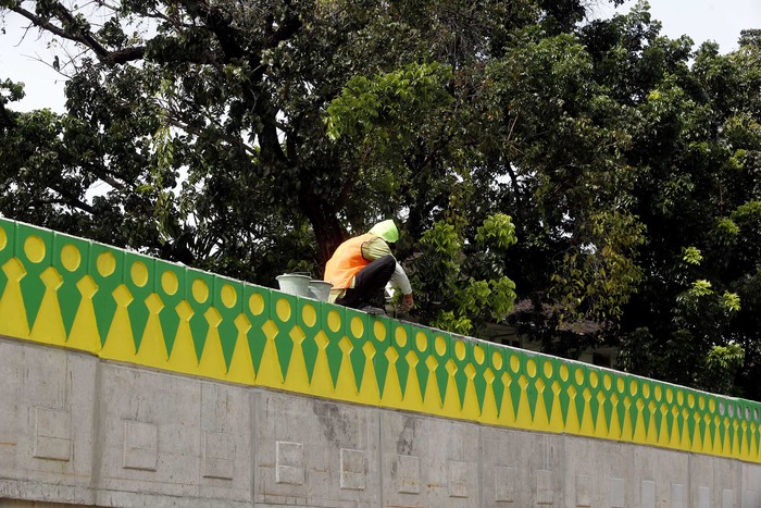 Jalan Layang Ciledug Tendean Dipercantik Dengan Gigi Balang Khas Betawi