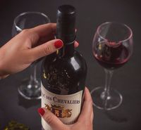 Sekarang Botol Wine Juga Punya Kondom Khusus