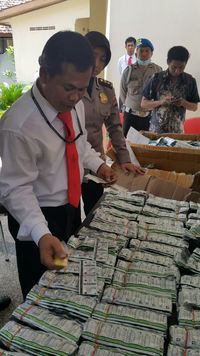 Polda NTB Tangkap Penjual Obat-obatan Keras yang Dipakai Pelajar untuk 'Fly'