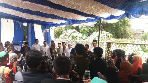 Sandiaga di Kalideres