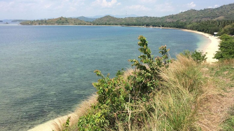 Rugi Kalau Ngebut Saat Lewat Jalanan di Lombok Ini 