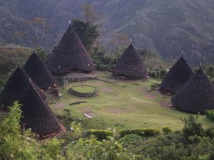 Wae Rebo, Desa di Balik Gunung yang Mendunia