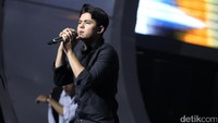 Aliando saat tampil di kawasan Daan Mogot, Jakarta Barat pada Selasa malam (1/11/2016). Pool/Ismail/detikFoto.