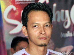 Fedi Nuril Hindari Posting Foto Aneh Anak di Instagram