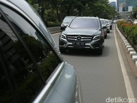 Menguji Mercy GLC 250, Si Mewah nan Tangguh