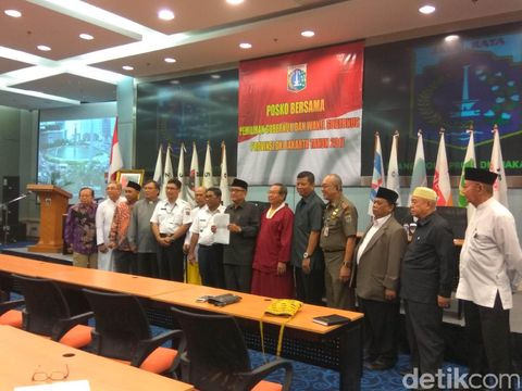  Forum Kerukunan Umat Beragama (FKUB) bersama Plt Gubernur DKI Sumarsono meneken deklrasi Pilkada damai, Rabu (2/11/2016)