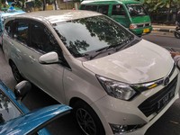 Jurus Baru Kemenhub Atur Taksi Online