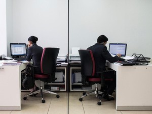 Duduk Terlalu Lama Tingkatkan Risiko Kanker pada Wanita, Kok Bisa?