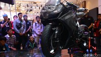 Ini penampakan TVS Akula 310.