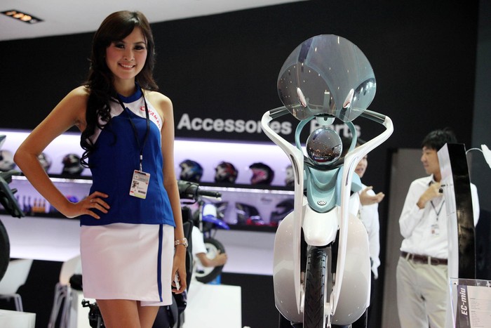 Soal Motor Listrik, Yamaha Wait and See