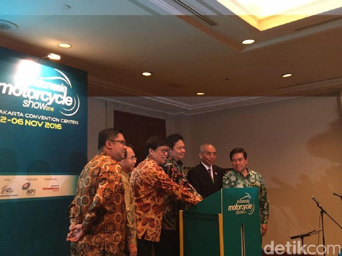 Menteri Perindustrian Buka Indonesia Motorcycle Show 2016