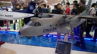 Sementara PT Dirgantara Indonesia mengekspor pesawat CN-235 ke Senegal dan Thailand. Ardan Adhi Chandra/detikcom.