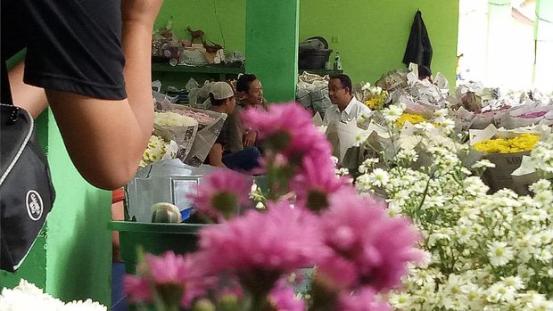 Anies di Pasar Kembang