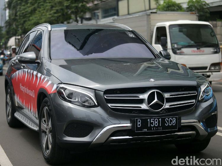 Jajal Mercy The New GLC Keliling Jakarta