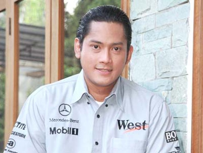 Teka-teki Perceraian Onky Alexander dan Paula