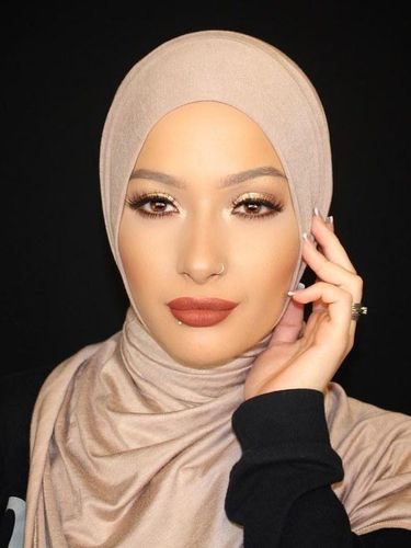 Brand Amabassador Kecantikan yang Paling Sensasional Sepanjang 2016 