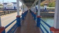 Dermaga dan berbagai sisi Poto Tano ini cukup tertata rapi. Nyaman untuk disinggahi traveler (Masaul/detikTravel)