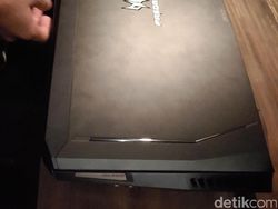 Laptop Pemangsa Game Acer Predator 21 X