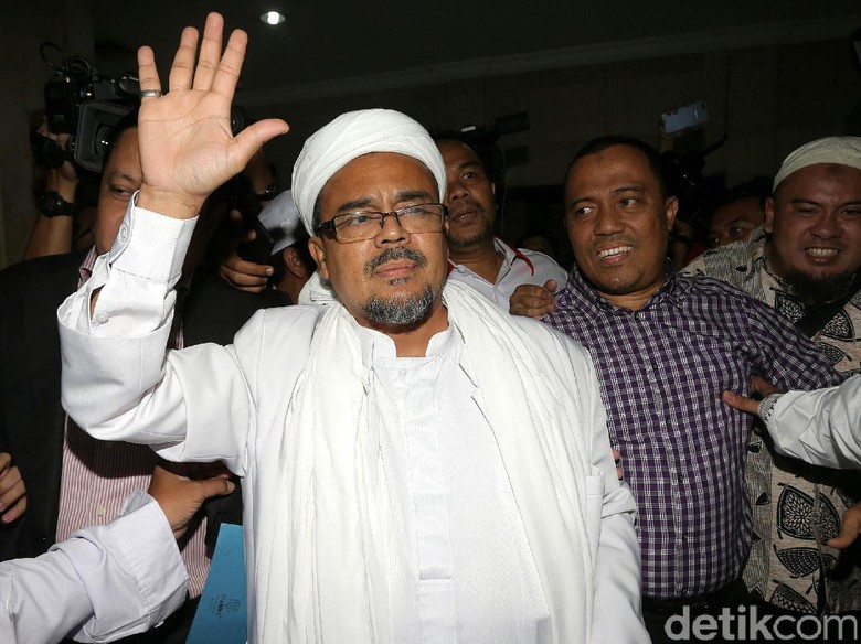 Habib Rizieq Diminta Pulang Sendiri Habib Rizieq Diminta Pulang Sendiri
