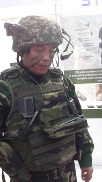 Melihat Kendaraan Amfibi TNI AL dan Pendeteksi Gerak Pesanan Kopassus