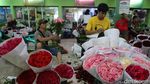 Geliat Pasar Bunga Rawa Belong