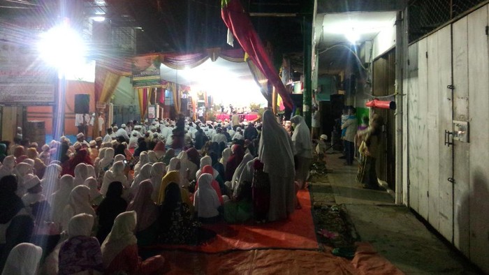 Berharap Demo 4 November Damai, Jamaah di Kelapa Gading Gelar Doa Bersama