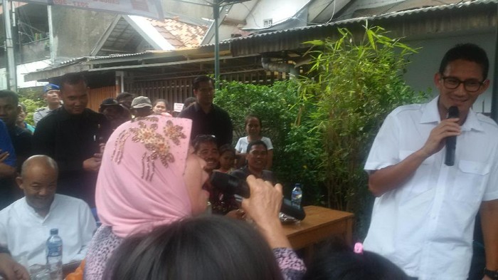 Teriak-Teriak, Ibu ini Minta Sandiaga Hapus Sistem Outsourcing