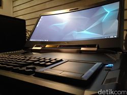 Laptop Pemangsa Game Acer Predator 21 X