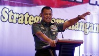 Panglima TNI Jenderal Gatot Nurmantyo menjadi pembicara lokakarya nasional Partai Amanat Nasional (PAN).