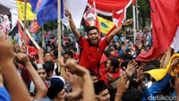 Apel ini diikuti oleh ratusan mahasiswa.