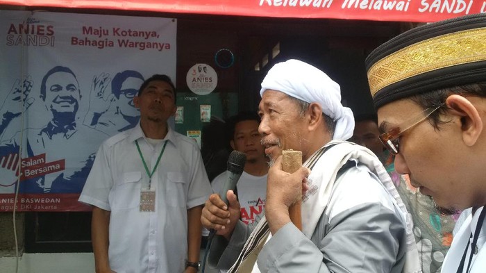 Didatangi Sandiaga, Ustaz di Bangka Berdoa agar Demo Hari Ini Damai