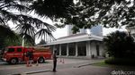 Water Cannon Disiagakan di Balai Kota DKI