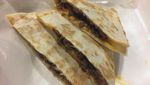 Di Sini Ada Soft Taco Isi Daging Ayam dan Quesadillas Keju yang Sedap