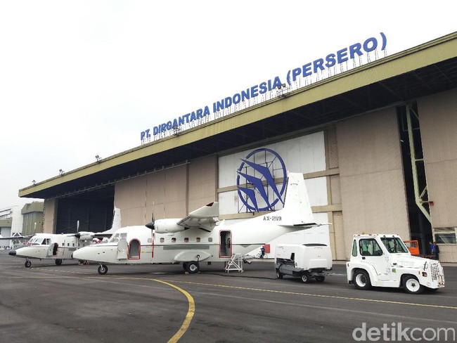 Sederet Karya Besar BJ Habibie Majukan Industri Penerbangan RI