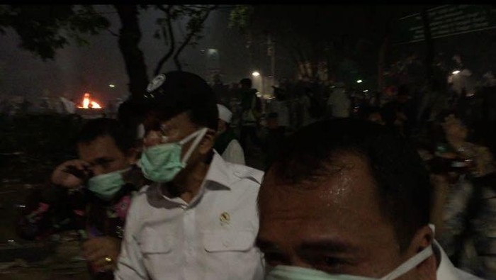 Menko Polhukam Wiranto Batal Temui Habib Rizieq karena Kena Gas Air Mata