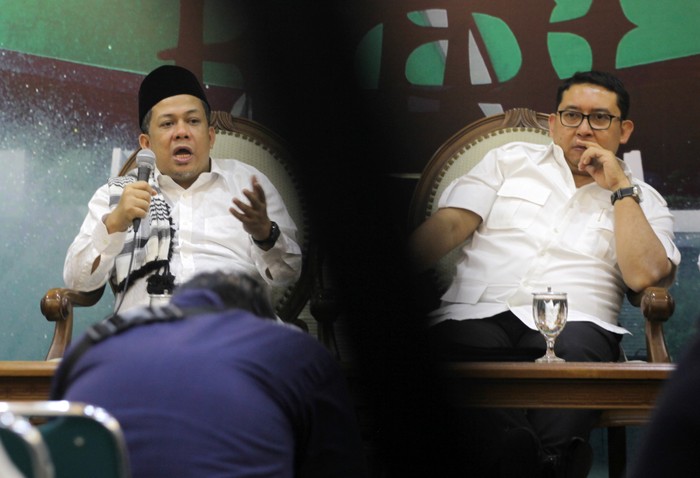Dua Wakil Ketua DPR Fadli Zon dan Fahri Hamzah akan ikut demo hari ini. Rencananya mereka akan berangkat dari Masjid Istiqlal setelah salat Jumat.