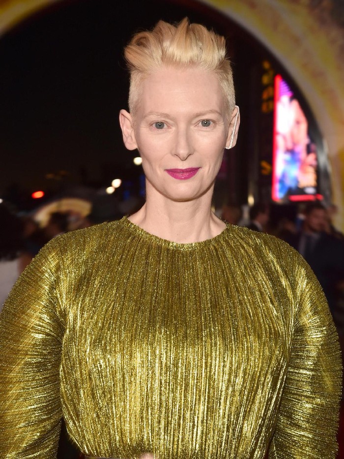 LONDON, ENGLAND - OCTOBER 24:  Tilda Swinton in front of the Doctor Strange inspired 3D Art at a fan screening, to celebrate the release of Marvel Studios Doctor Strange at the Odeon Leicester Square, on October 24, 2016 in London, United Kingdom.  (Photo by Jeff Spicer/Getty Images for Disney)