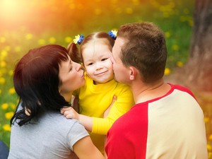 Jangan Salah, Menyanyi dan Menari Bisa Perkuat Bonding Orang Tua dan Anak Lho