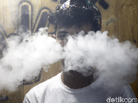 5 Alasan Rokok Elektronik Harus Dilarang