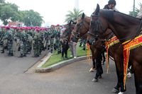  Yihaa! Polisi Berkuda Siap Jaga Pendemo di Istana